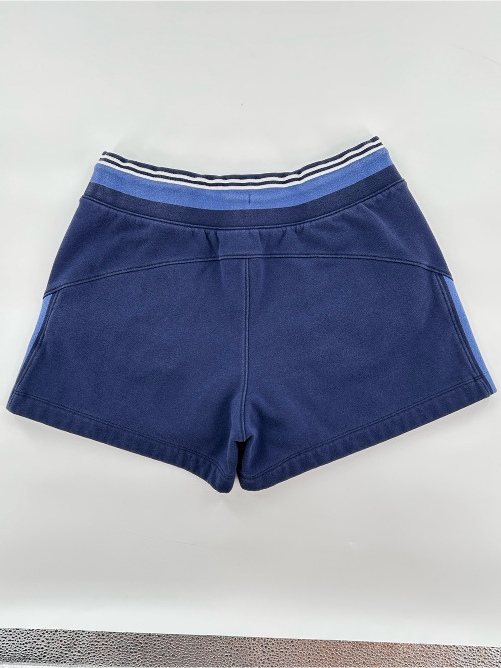 Athleta Navy Blue Triumph Game Point Shorts Small - Picture 6 of 9
